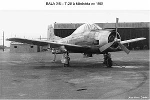 198- ARMEE DE L'AIR EN ALGERIE 1945-1962-46  (12)